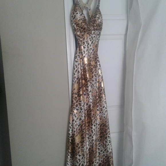 Cache Coeur Dresses & Skirts - Prom Dress Cache Coeur Dresses & Skirts - Prom Dress